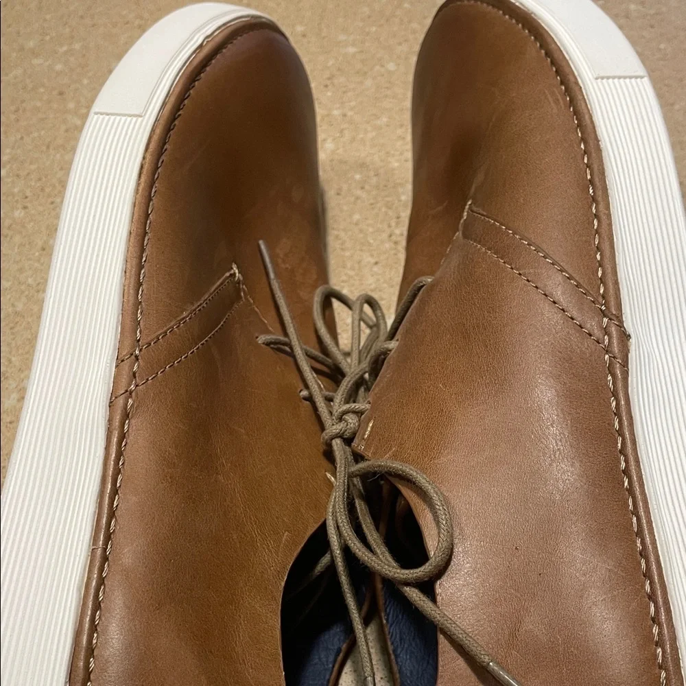 Johnston & Murphy Chestnut Brown Leather Derby Sneakers